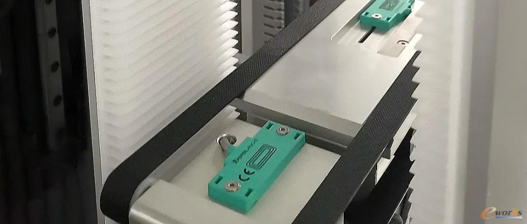 制絨上下料，硅片有無檢測